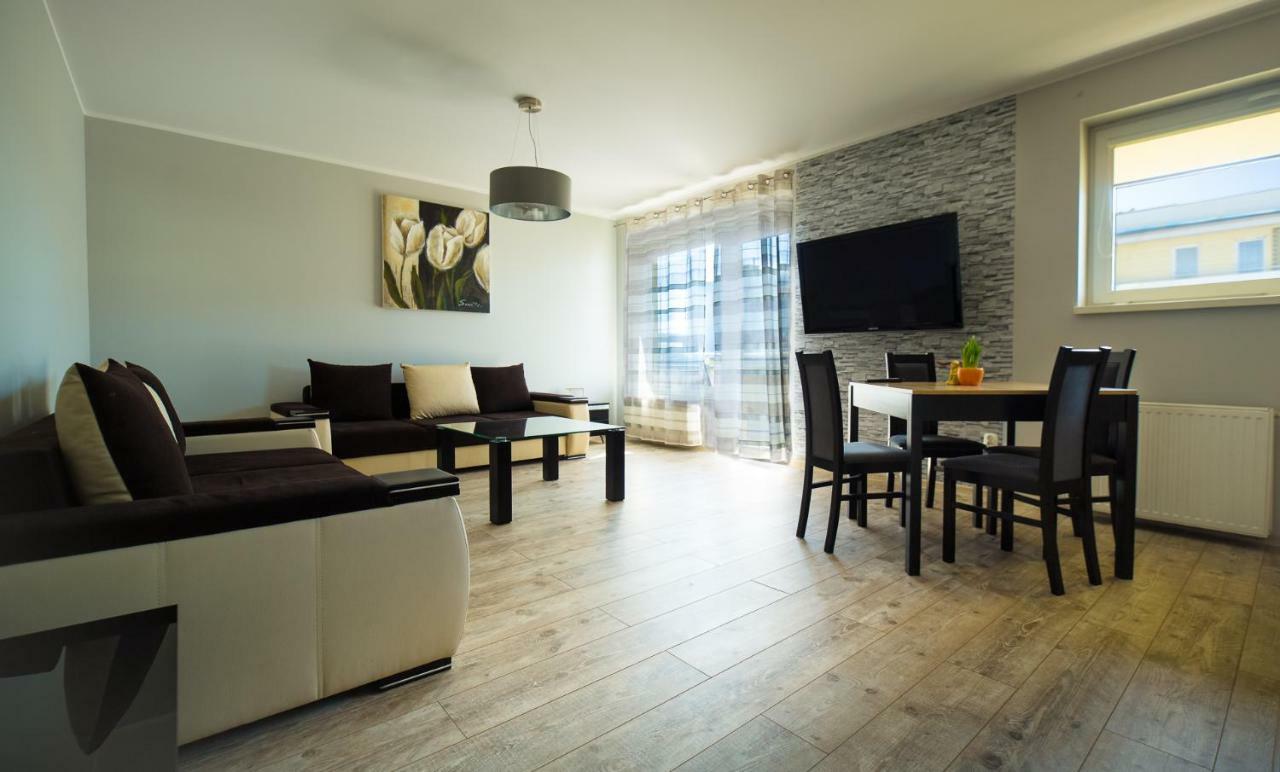 Apartamenty Pila Piła Exterior foto